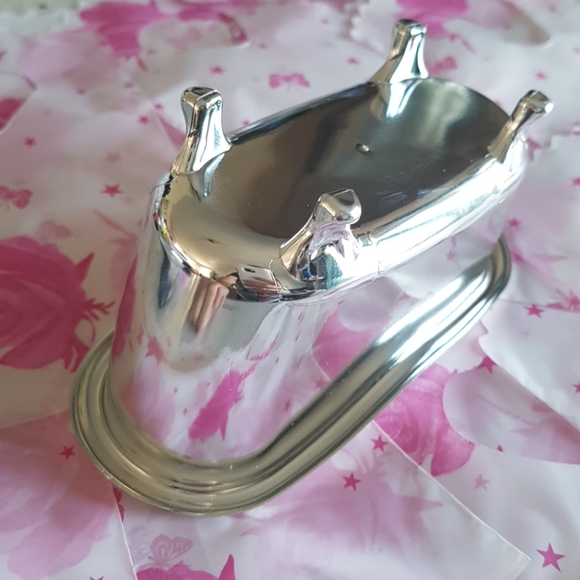 SOLD OUT - Silver Bath Storage for Kitchen or Washroom - Picture 11 of 11